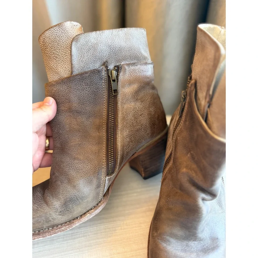 Freebird by Steven FB CLIP Distressed Leather Ankle Boots Tan Brown Womens 10